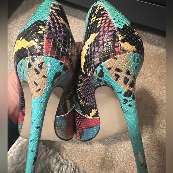 Steve Madden Proto snakeskin pumps - Picture 14 of 15